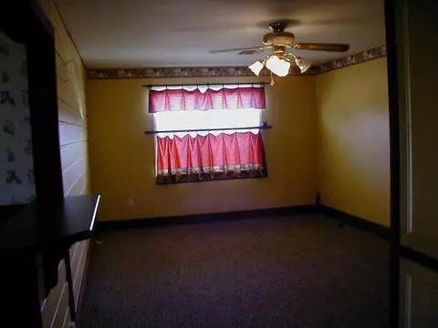 29402 Redskin Rd, Mcloud, OK 74851 photo 4