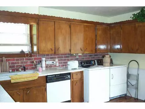309 S 4 Th-eufaula, Eufaula, OK 74432 photo 8