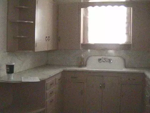 114 E Springer, Guthrie, OK 73044 photo 6