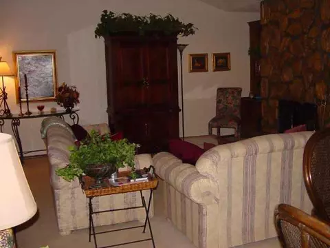 2000 Rosedale Dr, Edmond, OK 73013 photo 3