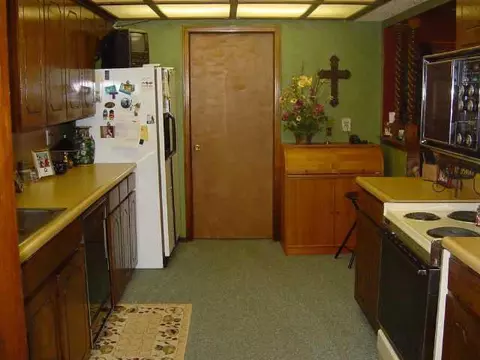2000 Rosedale Dr, Edmond, OK 73013 photo 4