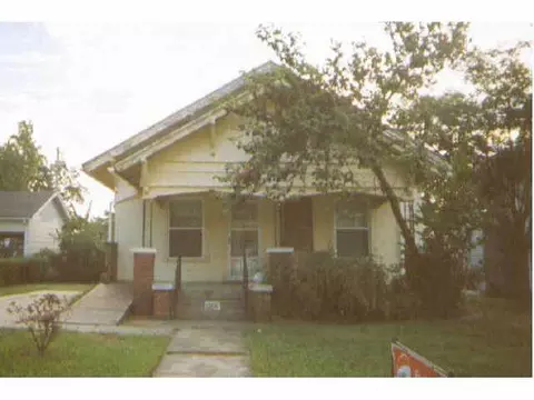 1306 Barta, Prague, OK 74864 photo 1