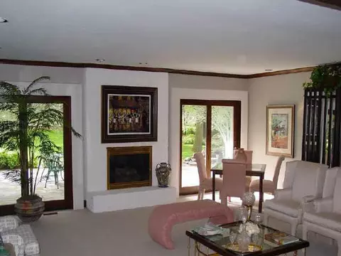 5300 Summit Dr, Edmond, OK 73034 photo 2