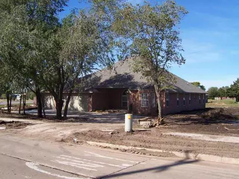 101 SE 34, Moore, OK 73160 photo 1