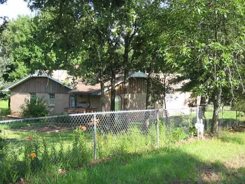 3300 Dixie Rd, Harrah, OK 73045 photo 1