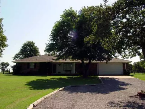 12008 Ecker Dr, Edmond, OK 73013 photo 1