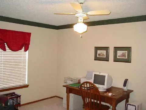 12008 Ecker Dr, Edmond, OK 73013 photo 7