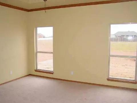 4309 Nugget Ln, Tuttle, OK 73089 photo 7