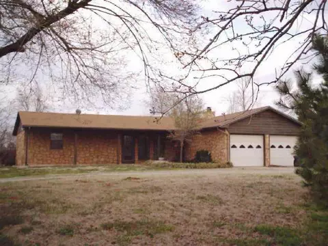 1100 S Post, Guthrie, OK 73044 photo 1