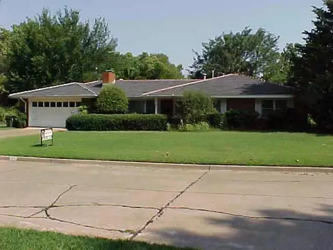 805 Willow Ln, Norman, OK 73072 photo 1