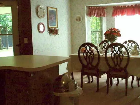 4004 Beachcomber Dr, Yukon, OK 73099 photo 3