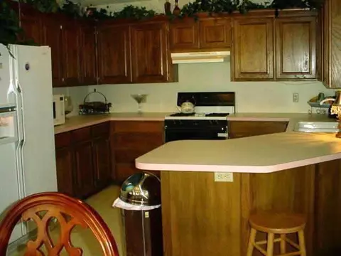 4004 Beachcomber Dr, Yukon, OK 73099 photo 2