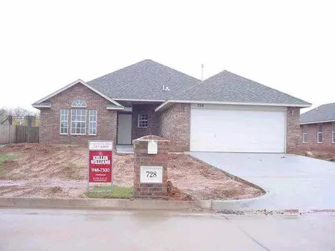 728 Elder Ln, Mustang, OK 73064 photo 1