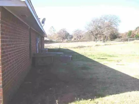 19801 Aaron Dr, Harrah, OK 73045 photo 7