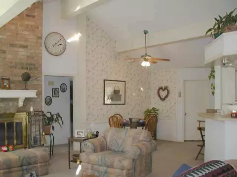 3505 N Mueller Ave, Bethany, OK 73008 photo 4