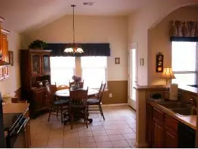 2409 S Arbor Dr, Norman, OK 73071 photo 6