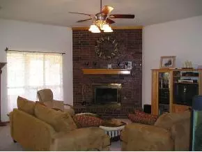 712 Goshawk Dr, Norman, OK 73072 photo 4