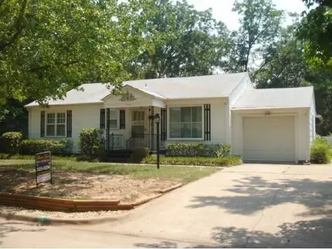 1108 Mcnamee, Norman, OK 73069 photo 1