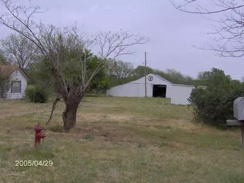 122 N 3rd, Kendrick, OK 74079 photo 1