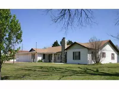 502 S Grand, Crescent, OK 73028 photo 1