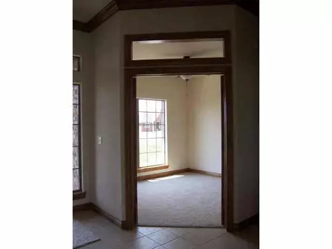 4205 Nugget, Tuttle, OK 73089 photo 4