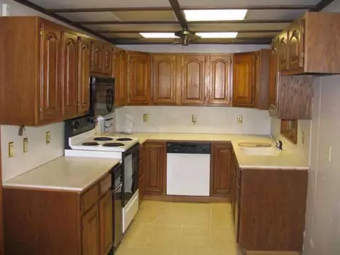 5215 N Willow, Bethany, OK 73008 photo 2