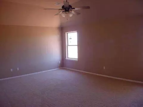 735 Elder, Mustang, OK 73064 photo 8