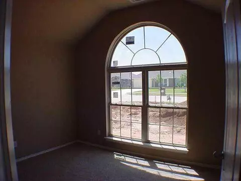 735 Elder, Mustang, OK 73064 photo 9