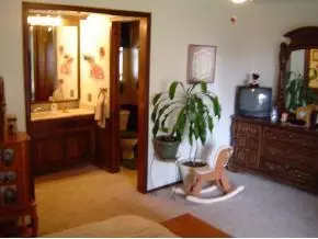 902 N Brewer, Hydro, OK 73048 photo 9