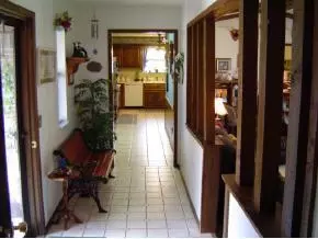 902 N Brewer, Hydro, OK 73048 photo 3