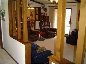 902 N Brewer, Hydro, OK 73048 photo 2