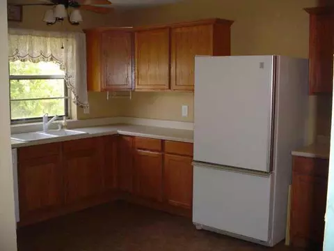619 SE 28th, Edmond, OK 73013 photo 2