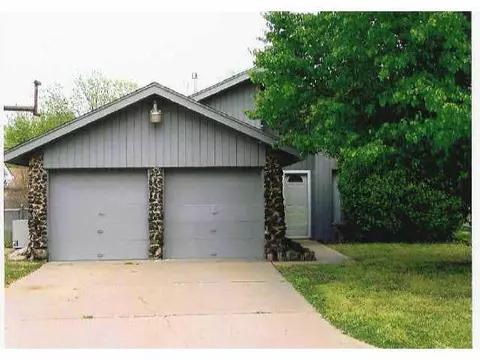 3816 N Bryan Ave, Bethany, OK 73008 photo 1