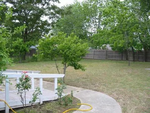 628 S Villa Dr, Norman, OK 73071 photo 3