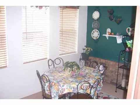 1736 Lionsgate Cir, Bethany, OK 73008 photo 4