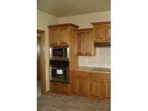 1003 N Blake Ave, Hydro, OK 73048 photo 4