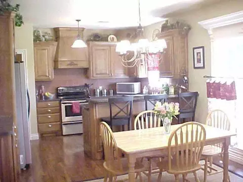 2209 Deep Frk, Norman, OK 73026 photo 5