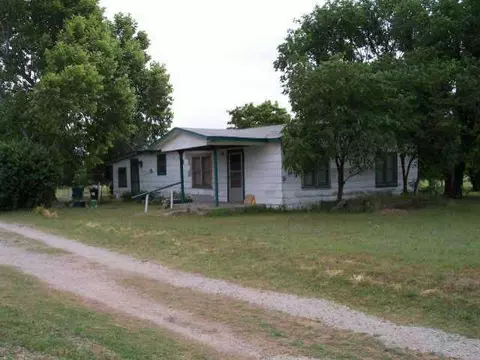 33401 W 45th, Mcloud, OK 74851 photo 1