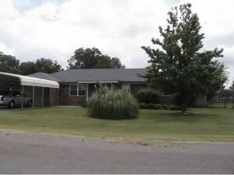 412 Henderson, Wayne, OK 73095 photo 1