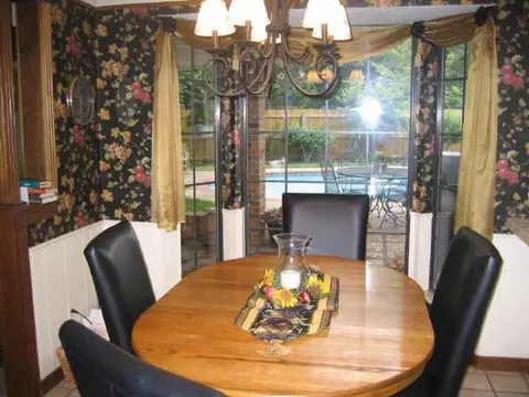 204 Christopher, Chickasha, OK 73018 photo 4