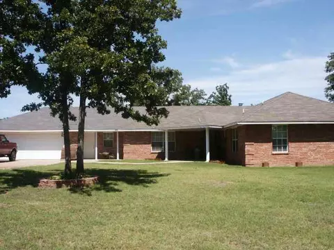 21400 Montgomery Dr, Mcloud, OK 74851 photo 1
