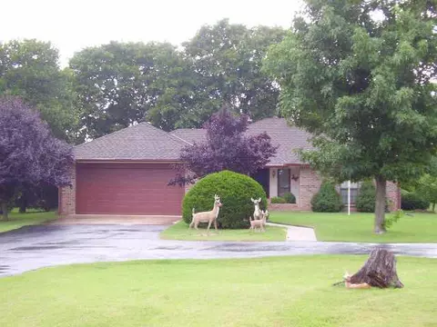 2 Hackney Dr, Mcloud, OK 74851 photo 1