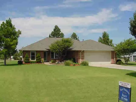 103 Willow Crk, Tuttle, OK 73089 photo 1