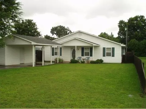 312 Creshaw, Wayne, OK 73095 photo 1