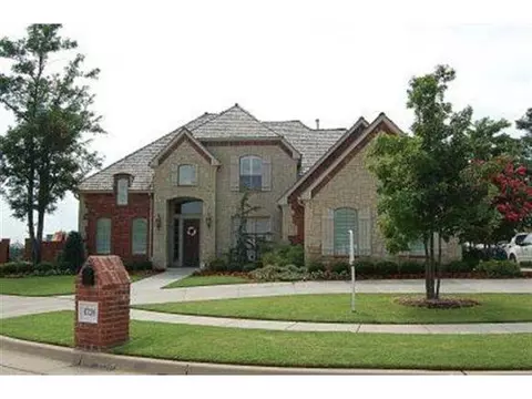 4724 Windrush Cir, Norman, OK 73072 photo 1