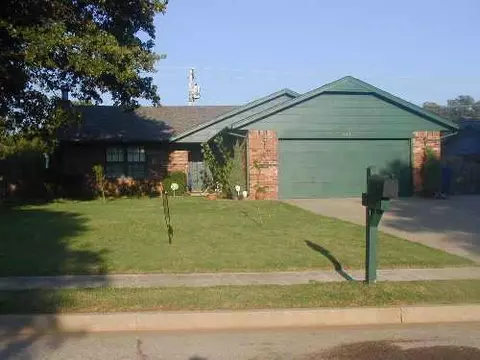 492 Echo Ln, Harrah, OK 73045 photo 1