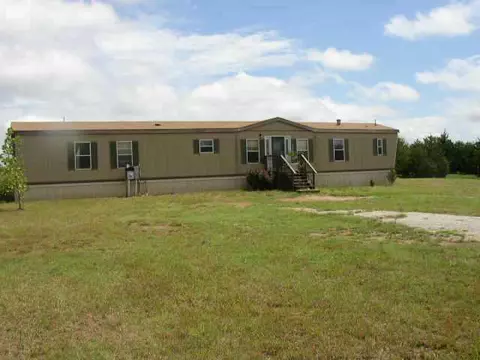 1750 Liberty Dr, Guthrie, OK 73044 photo 1