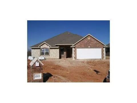 1511 NW 13th, Moore, OK 73160 photo 1