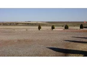 711 E Hughes, Thomas, OK 73669 photo 2