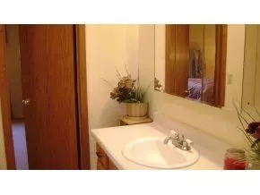 711 E Hughes, Thomas, OK 73669 photo 9